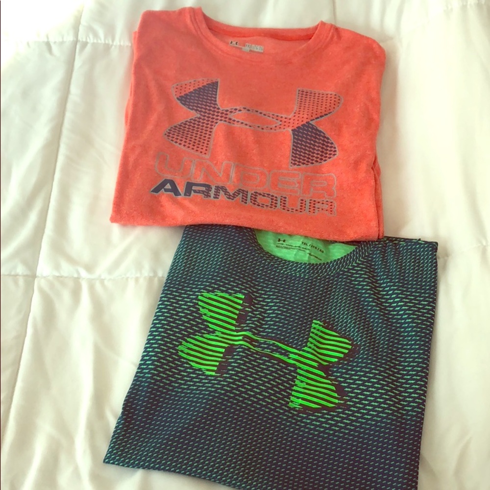 Set of 2 Boys Size XL Under Armour Tshirts